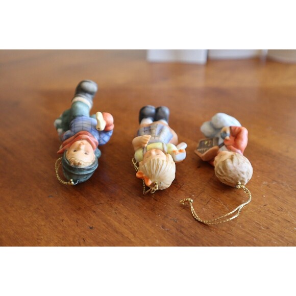 3 Goebel Studio Hummel Christmas Holiday Ornaments Set #2 Box COA 96032 - Picture 4 of 9